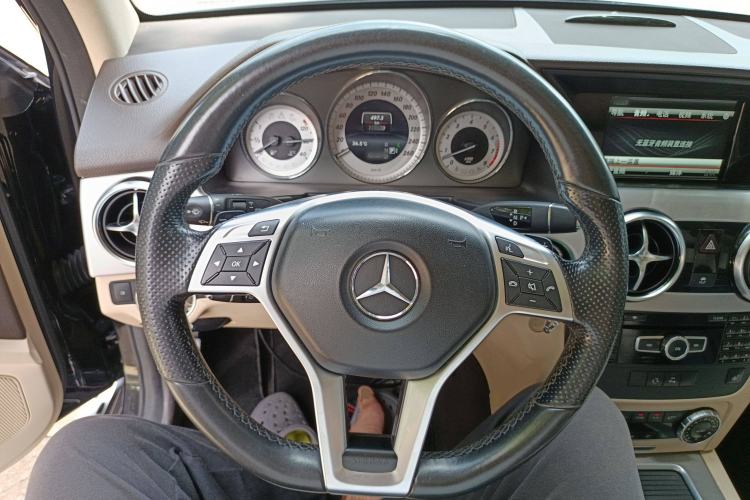 Used Mercedes-Benz GLK-Class 2015 GLK 300 4MATIC Fashion Edition Ultimate Version
