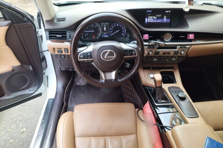 Used Lexus ES 2015 250 Elegant Edition