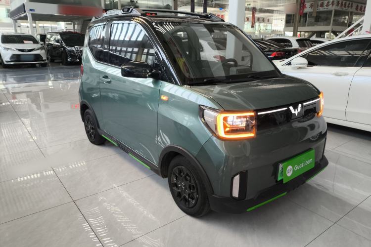 Used Wuling Hongguang MINIEV 2022 GAMEBOY 300km Enthusiast Model with Lithium Iron Phosphate