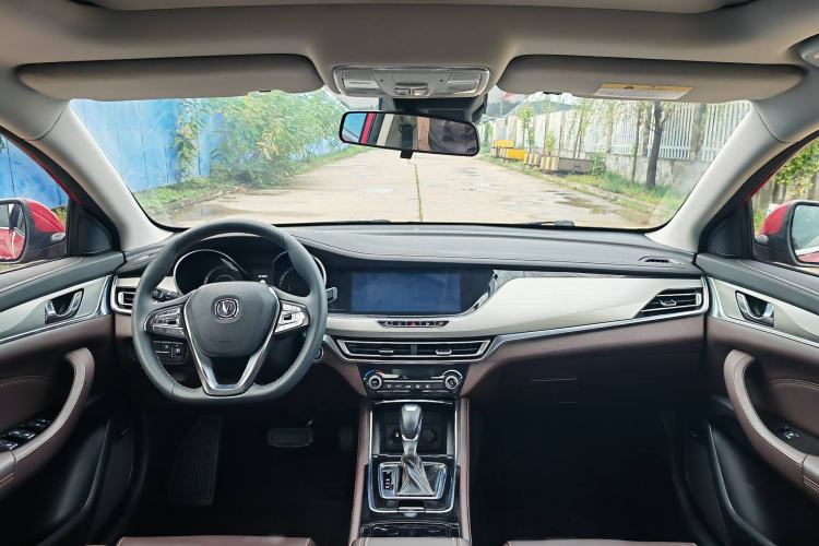 Used Changan Eado 2018 High-Energy Edition 1.6L GDI Automatic Zhenfeng Model China V Standard
