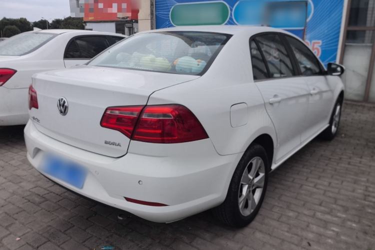 Used Volkswagen Bora 2015 Zhuihui Edition 1.6L Manual Comfort Model