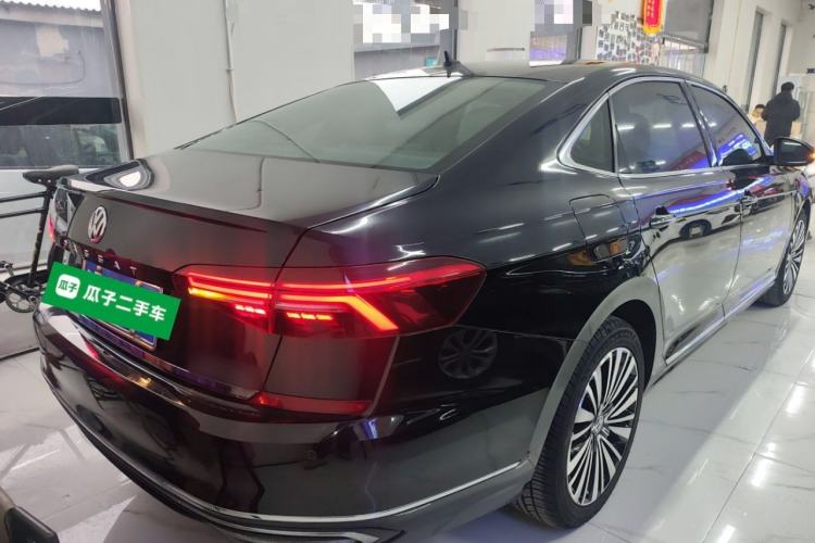 Used Volkswagen Passat 2019 330TSI Luxury Edition China VI Standard
