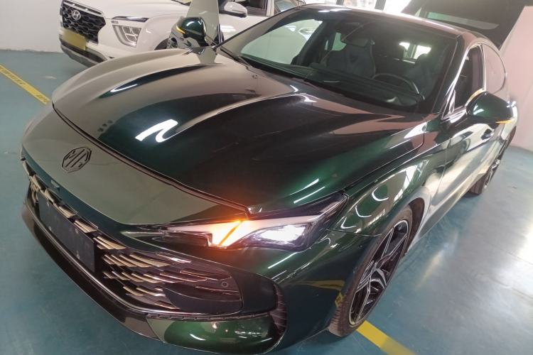 Used MG 7 2023 2.0T Automatic Trophy+ Ignition Glory Edition
