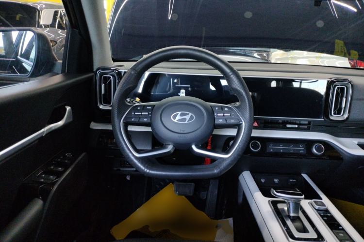 Used Hyundai ix35 2023 Musso 2.0L Deluxe Edition DLX
