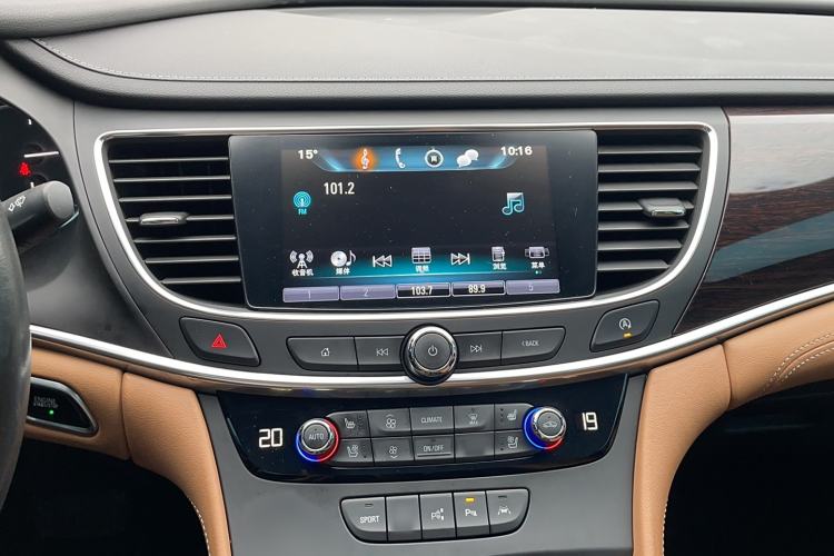 Used Buick LaCrosse 2016 20T Luxury Model
