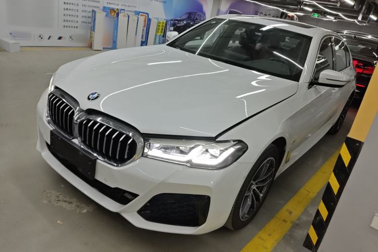 Used BMW 5 Series 2022 Second Facelift 525Li M Sport Package