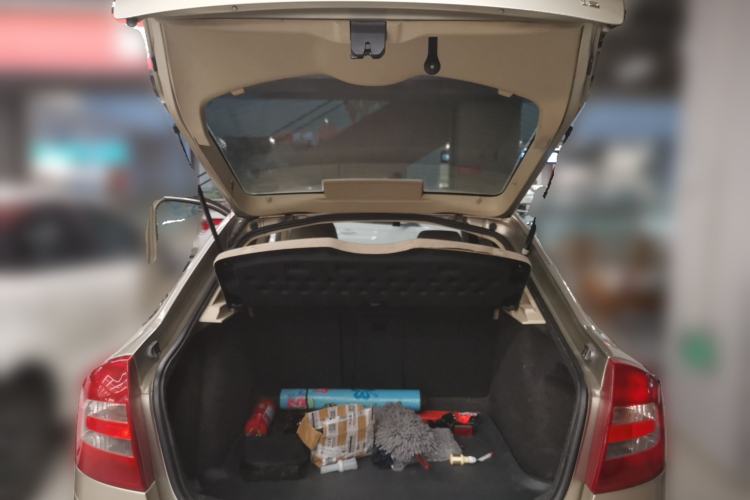 Used Skoda Octavia 2009 1.6L Automatic Elegance Edition
