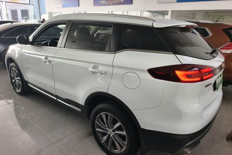 Used Geely Auto Emgrand X7 Sport 2020 1.8TD DCT Two-Wheel Drive Smart Connect 4G-Enabled Version
