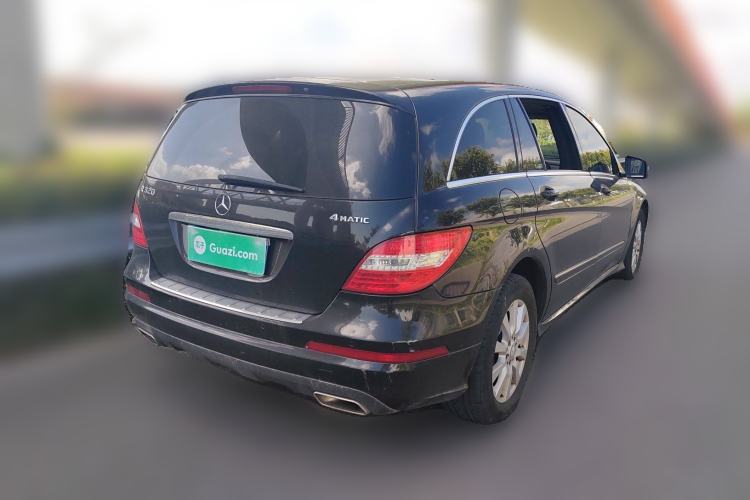 Used Mercedes-Benz R-Class 2017 R 320 4MATIC Business Edition Prestige Model