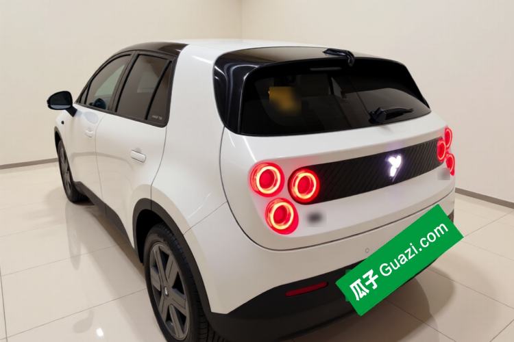 Used firefly firefly 2025 Illuminated Edition
