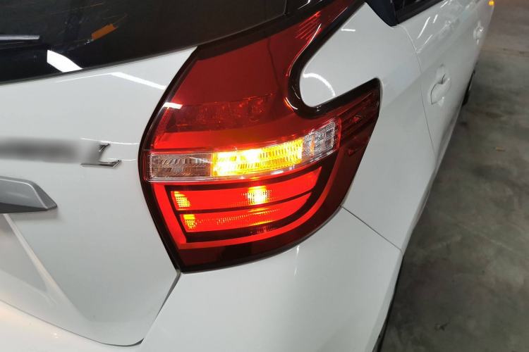 Used Toyota YARiS L 2016 Revised 1.5E CVT Charming Edition
