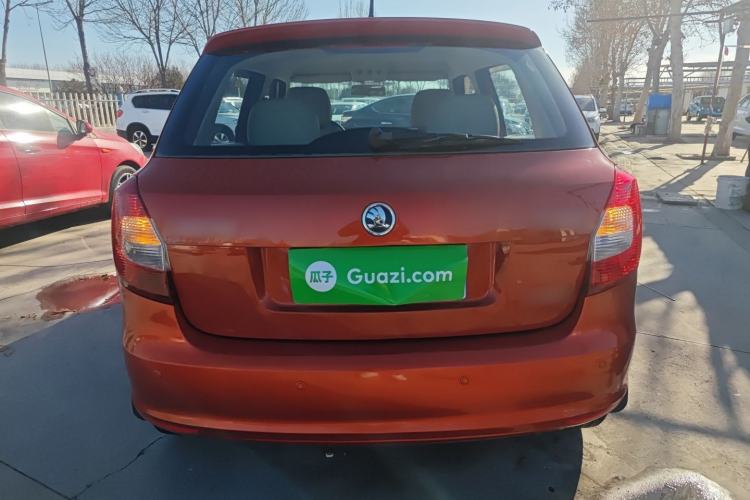 Used Skoda Fabia 2014 1.4L Automatic Crystal Edition
