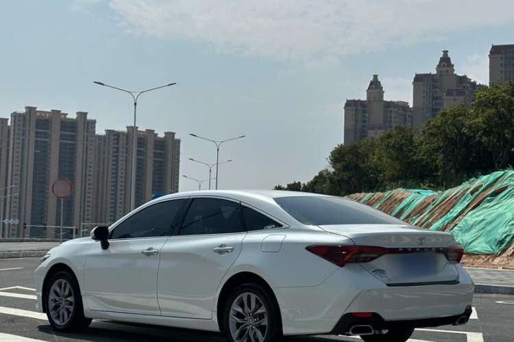 Used Toyota Avalon 2019 2.0L Luxury Edition China VI Standard
