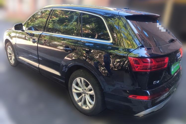 Used Audi Q7 2019 45 TFSI Comfort Model
