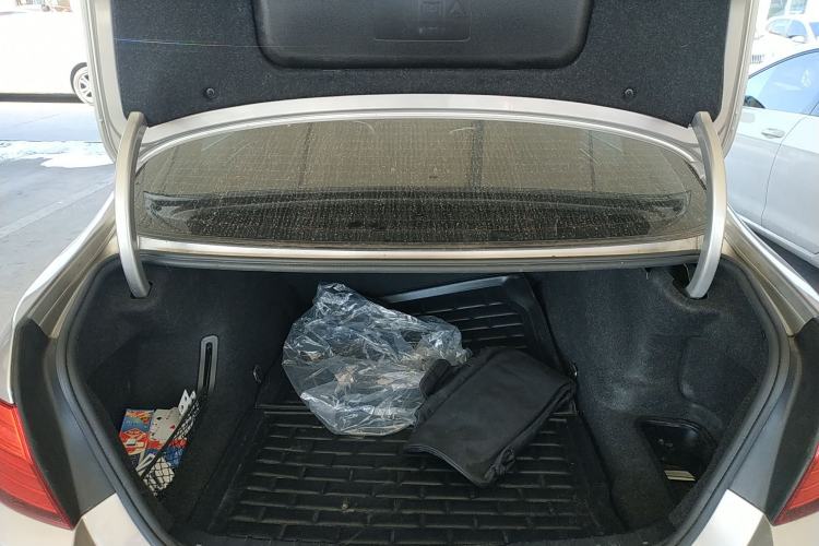 Used BMW 5 Series 2014 525Li Luxury Design Package