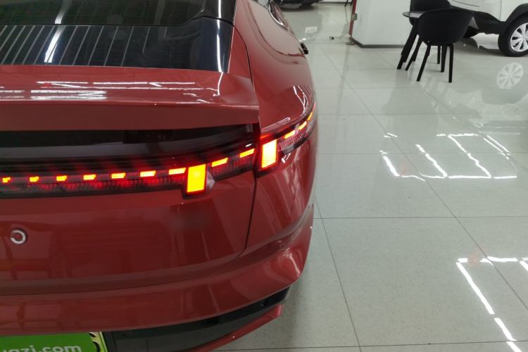 Used Lynk & Co Z10 2025 95 kWh 702 km All-Wheel Drive Intelligent Driving Ultra
