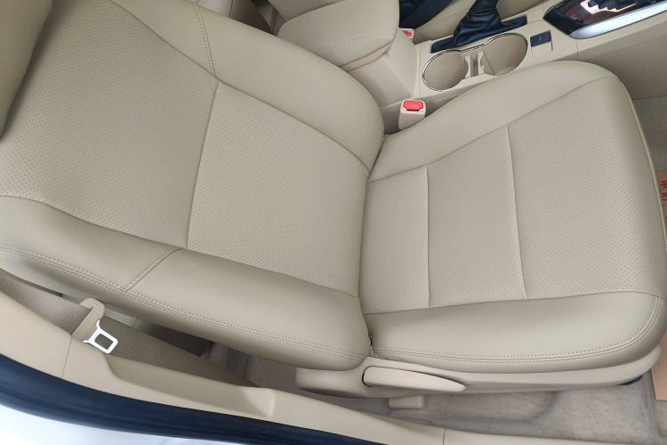 Used Toyota Corolla 2014 1.6L CVT GL
