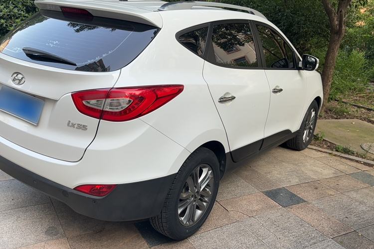 Used Hyundai ix35 2013 2.0L Automatic Two-Wheel Drive Smart GLS China IV Standard
