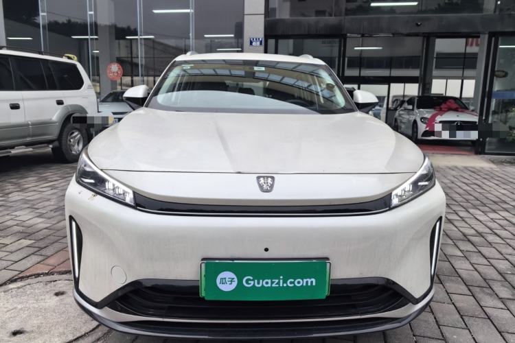 Used Roewe D5X DMH 2024 135 Luxury Edition
