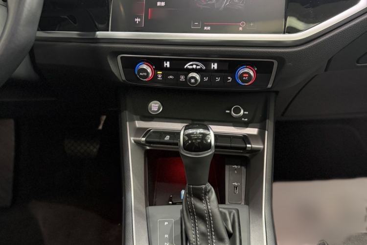 Used Audi Q3 2020 40 TFSI Fashion Dynamic Model