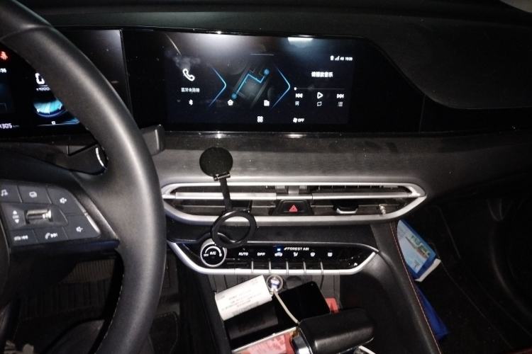 Used Changan Eado 2021 PLUS Blue Whale NE 1.4T GDI DCT Prestige Model
