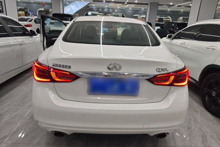 Used Infiniti Q50L 2018 2.0T Comfort Edition China V Standard
