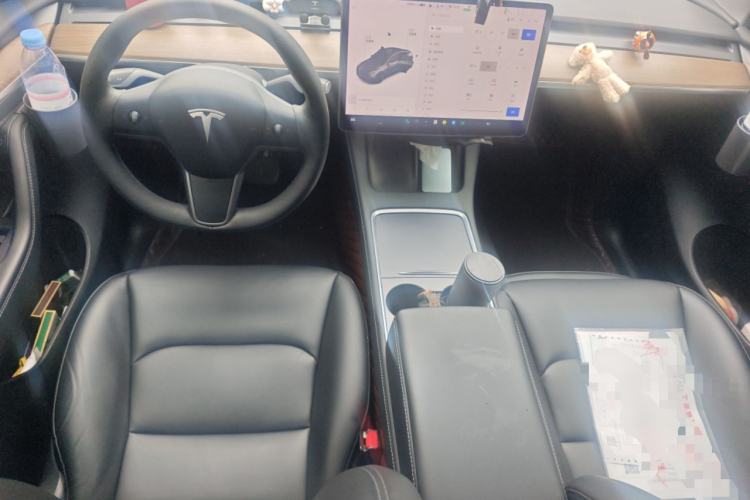 Used Tesla Model Y 2021 Long-Range All-Wheel-Drive Version