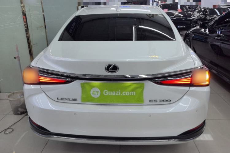 Used Lexus ES 2022 200 Excellence Edition