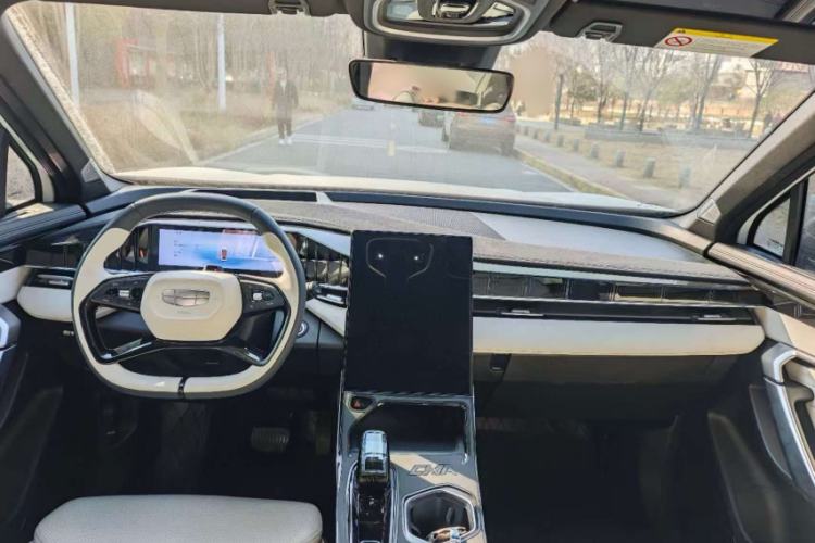 Used Geely Auto FX11 2023 1.5TD Leishen Hi·F Super Rui
