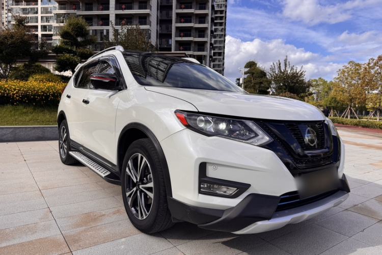 Used Nissan X-Trail 2019 2.5L CVT Smart Connect Luxury Edition 4WD
