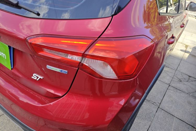 Used Ford Focus Active 2020 EcoBoost 180 Automatic Trendy Model
