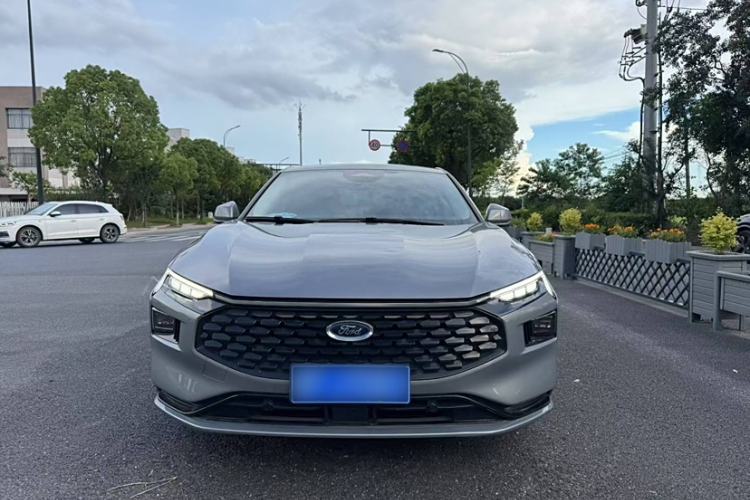 Used Ford Mondeo 2023 EcoBoost 180 Luxury Model
