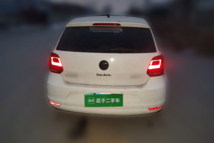 Used Volkswagen Polo 2016 1.4L Manual Fashion Model