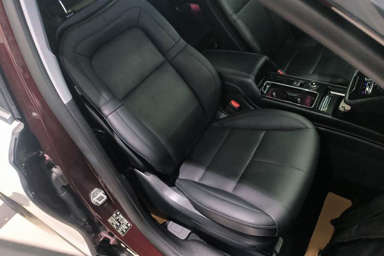 Used Lincoln Corsair 2022 2.0T Two-Wheel Drive Deluxe Edition