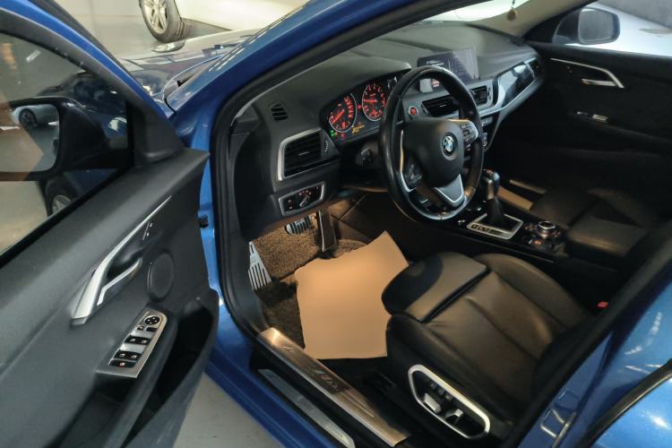 Used BMW 1 Series 2017 118i Design Package Model