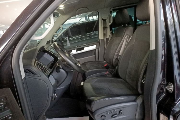 Used Volkswagen Multivan 2018 2.0 TSI 4x4 Style Edition 7 Seats
