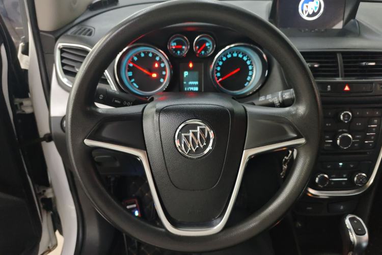 Used Buick Encore 2015 1.4T Automatic Two-Wheel Drive Urban Elite Version
