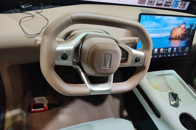 Used  07 2024 Pro+ All-Electric Version
