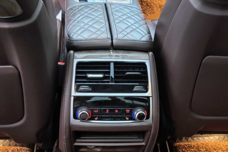 Used BMW 7 Series 2021 740Li Leading Edition Luxury Package
