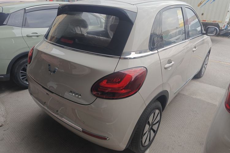 Used Wuling Bingo 2024 333 km Enjoyment Version
