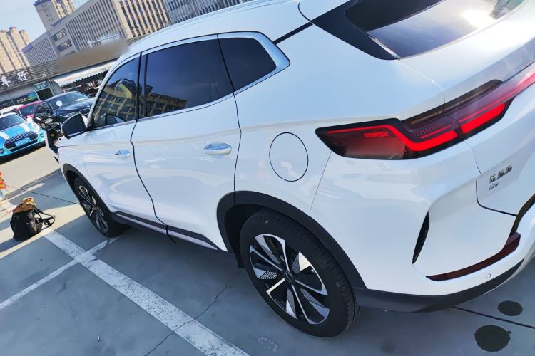 Used BYD Song PLUS New Energy 2024 Honor Edition EV 520km Premium Model