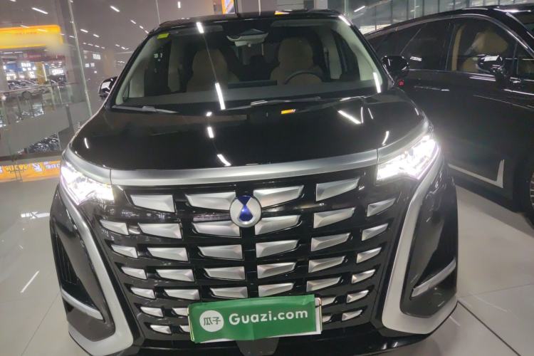 Used Denza D9 2024 DM-i 1050 Luxury Model