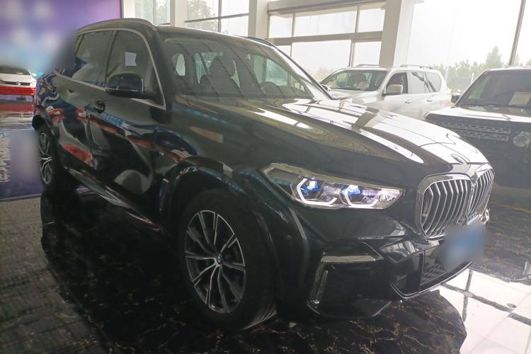 Used BMW X5 2022 Restyled xDrive 30Li Luxury Version M Sport Package
