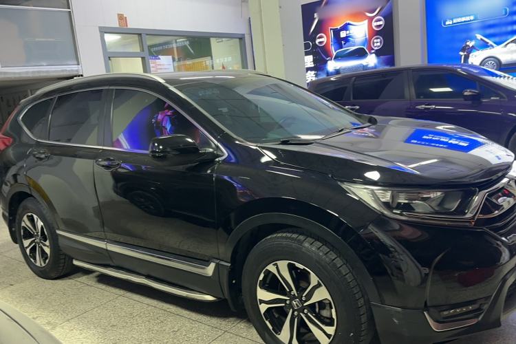 Used Honda CR-V 2017 240TURBO CVT Front-Wheel Drive Fashion Edition
