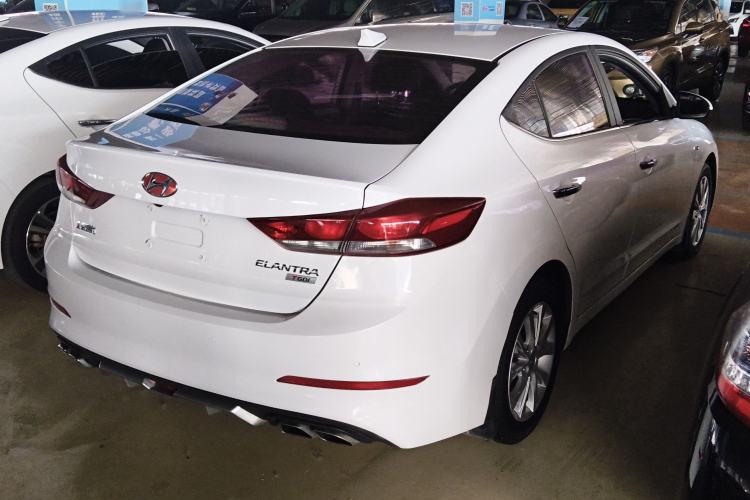 Used Hyundai Elantra 2016 1.4T Dual-Clutch Xuan Dong · Dynamic Version
