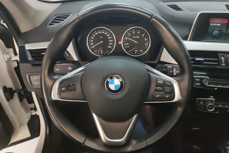 Used BMW X1 2018 sDrive20Li Leading Model
