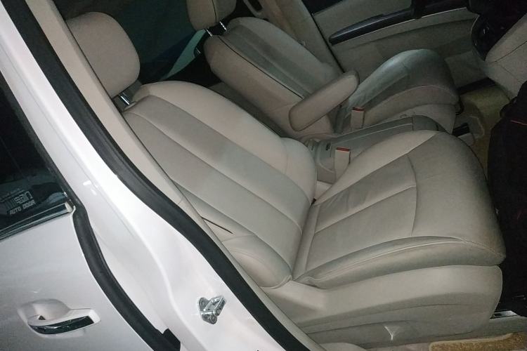 Used Buick GL8 2021 Land Cruiser Executive Class 652T Luxury Model
