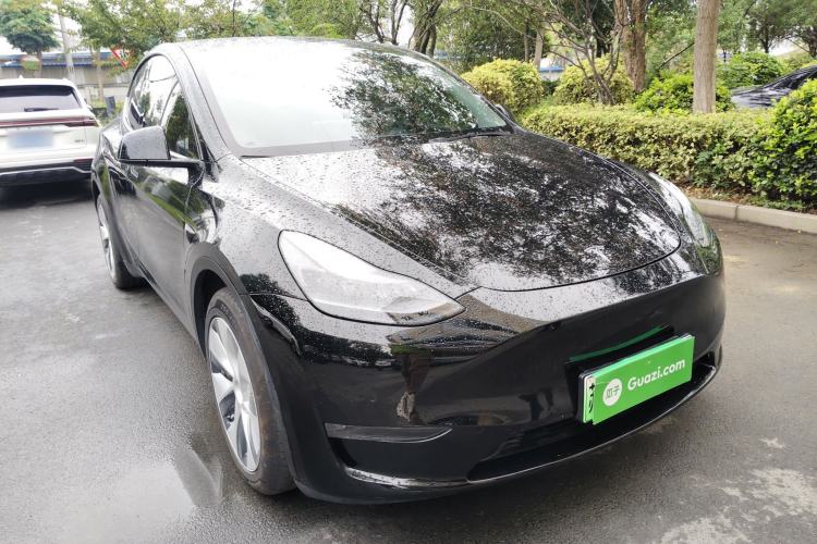 Used Tesla Model Y 2021 Long-Range All-Wheel-Drive Version 3D7
