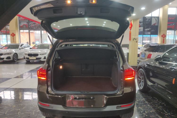 Used Volkswagen Tiguan L 2017 300TSI Automatic Two-Wheel Drive Silk Road Luxury Edition