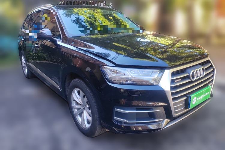 Used Audi Q7 2019 45 TFSI Comfort Model
